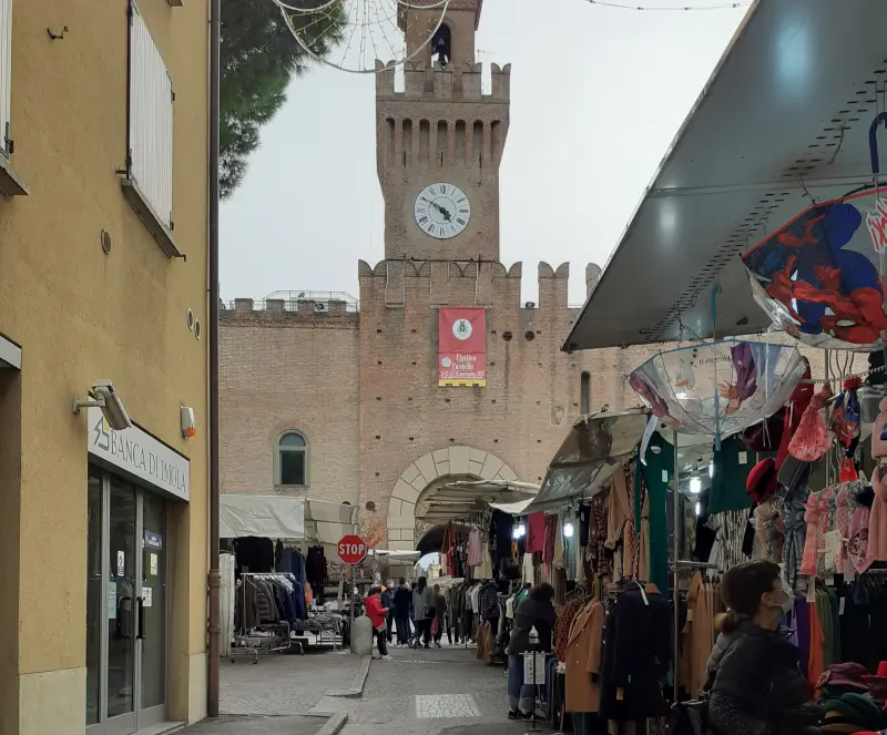 Mercato tradizionale del lunedì