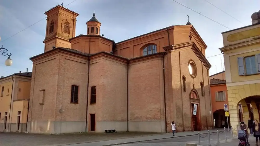 Lunedì 29 la Parrocchia offre abbigliamento e oggetti a offerta libera a favore degli alluvionati