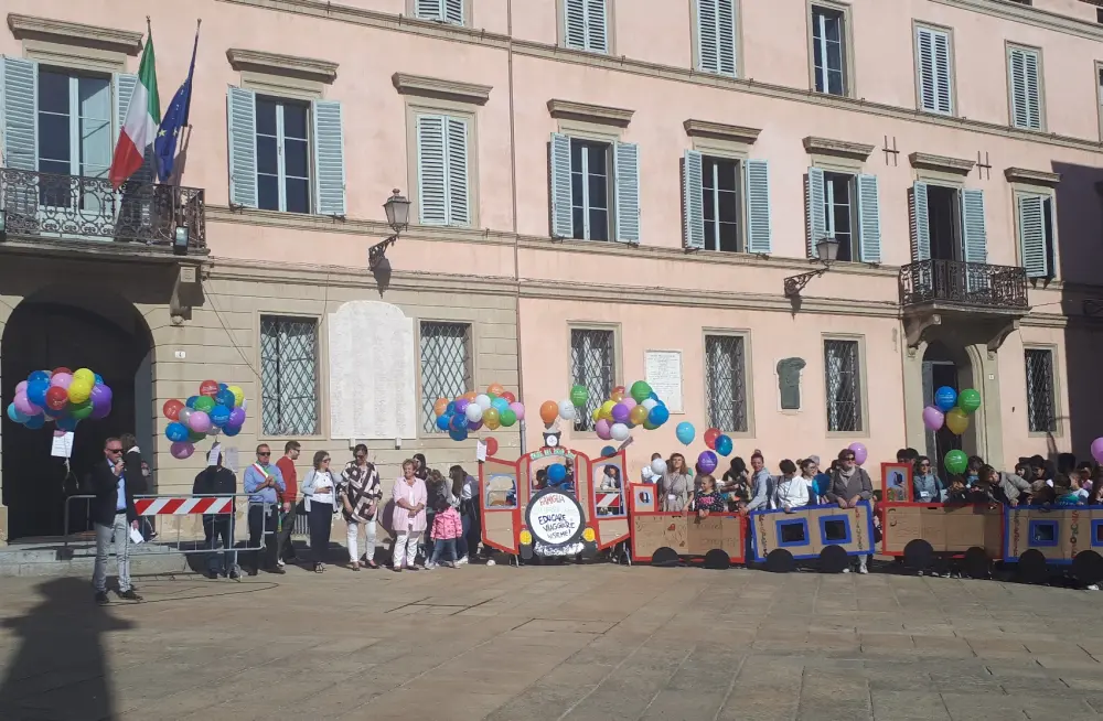 Scuole in Festa: venerdì 22 “Per essere buoni genitori” e sabato 23 la festa nel centro storico