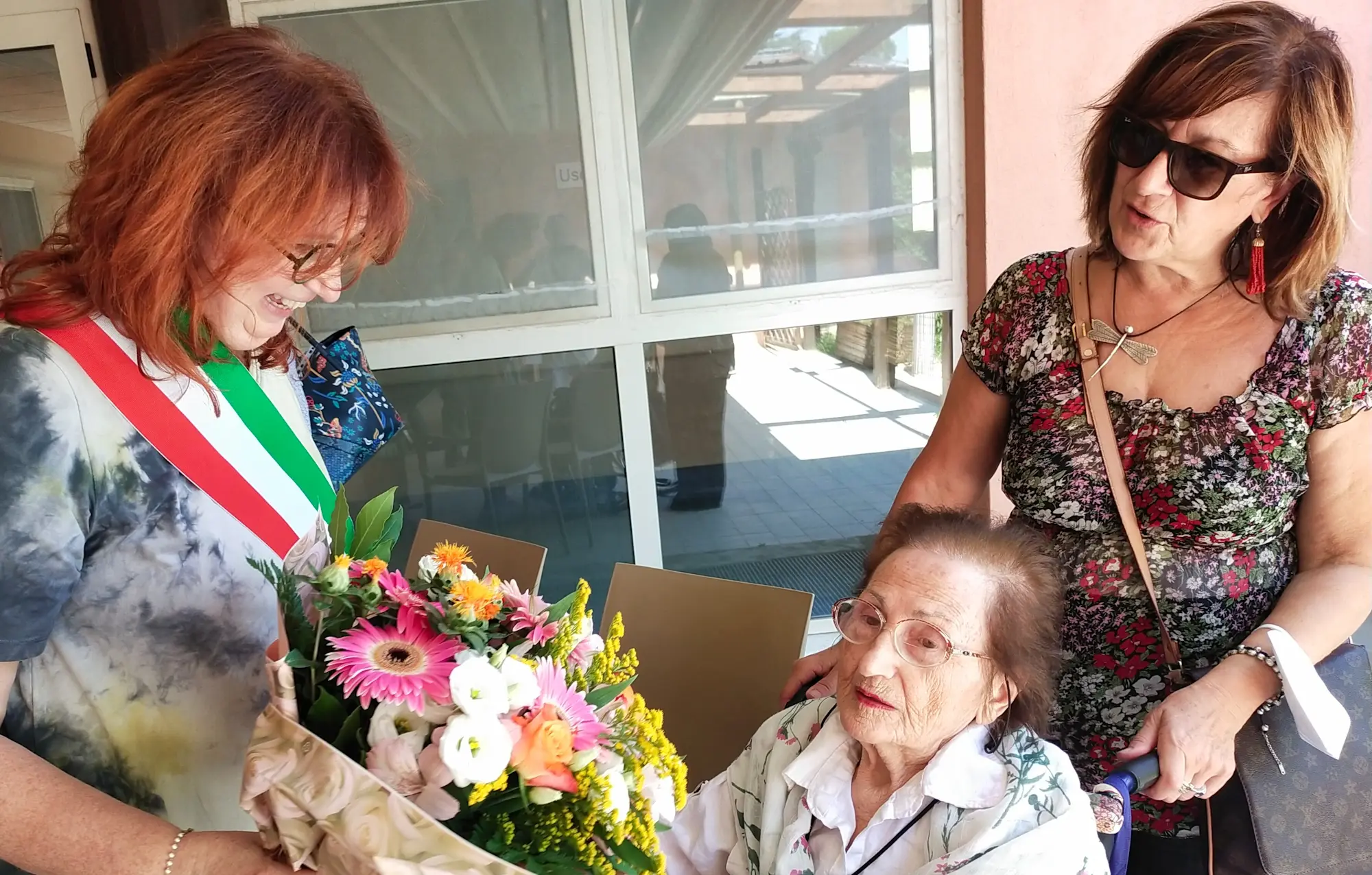 Gli auguri per i 101 anni di Luciana Berozzi