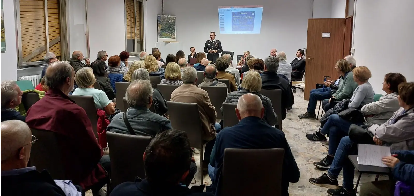 Grande partecipazione e interesse all’incontro “Attenti alle truffe!”
