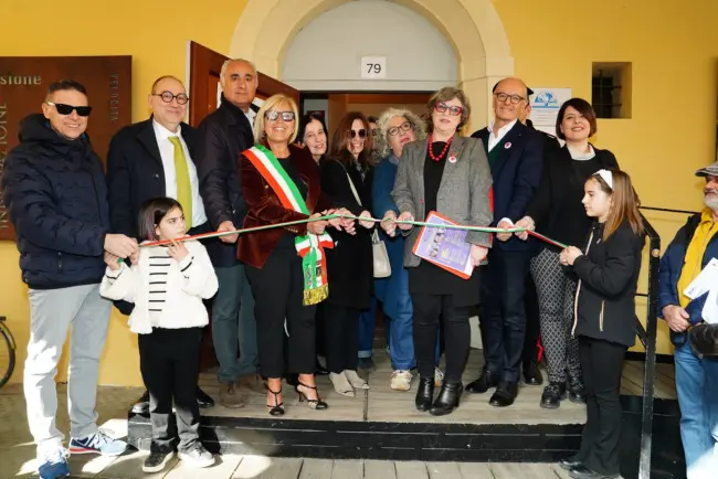 Sabato 7 marzo Inaugurata a Castel San Pietro Terme la mostra   “Ri-nascita. Trame di donne”